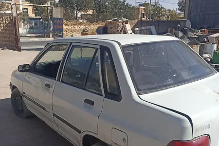 مزایده خودرو پراید، صندوق دار دنده ای