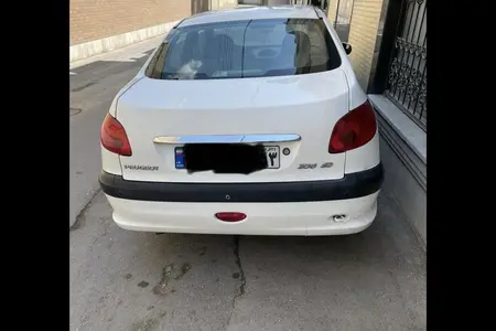 مزایده خودرو پژو، 206 SD V8