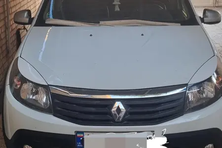 مزایده خودرو رنو، ساندرو استپ وی اتوماتیک