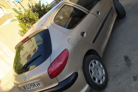 مزایده خودرو پژو، 206 تیپ 3