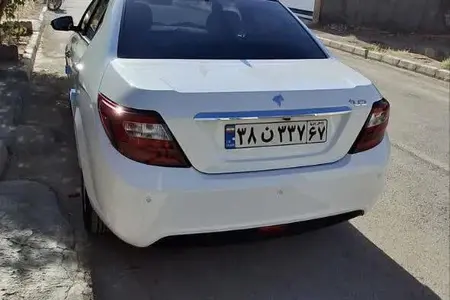 مزایده خودرو دنا، پلاس EF7 5 دنده ساده