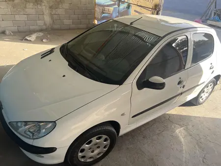 مزایده خودرو پژو، 206 تیپ 5