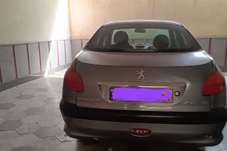 مزایده خودرو پژو، 206 SD V8