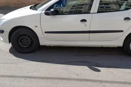 مزایده خودرو پژو، 206 تیپ 2