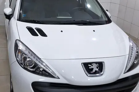 مزایده خودرو پژو، 207 صندوقدار اتوماتیک