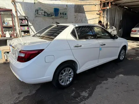 مزایده خودرو دنا، پلاس EF7P 6 دنده