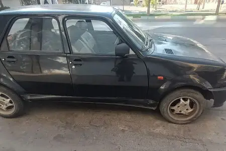 مزایده خودرو رنو، پی کی دنده ای