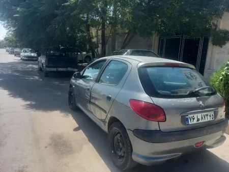 مزایده خودرو پژو، 206 تیپ 2