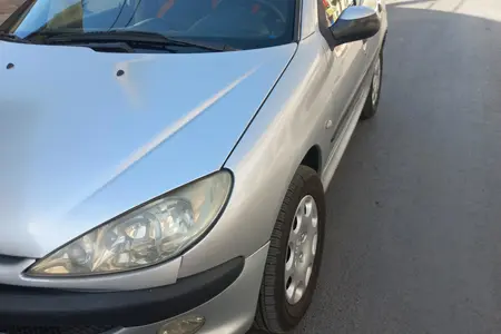 مزایده خودرو پژو، 206 تیپ 2