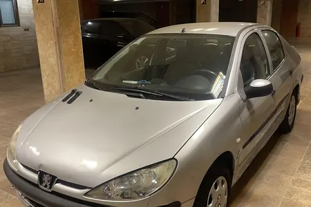 مزایده خودرو پژو، 206 SD V8