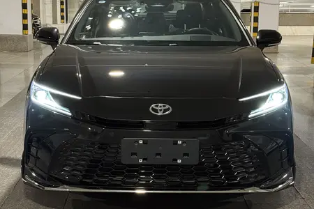 مزایده خودرو تویوتا، کمری هیبرید 2.5 لیتر اسپرت پلاس