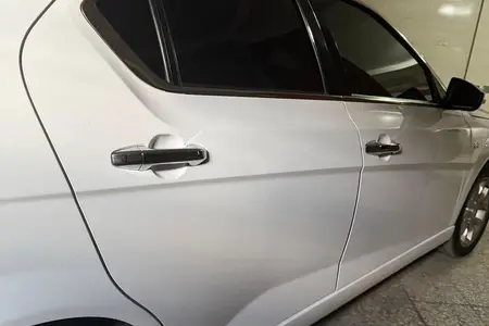 مزایده خودرو دنا، پلاس EF7 اتوماتیک توربو ساده