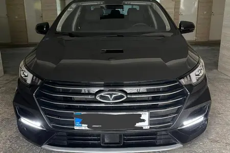 مزایده خودرو فونیکس، آریزو 6 پرو اتوماتیک