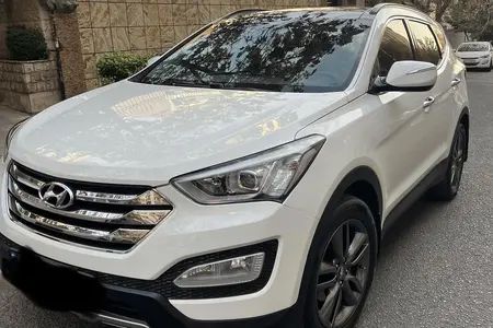 مزایده خودرو هیوندای، سانتافه 4 سیلندر دو دیفرانسیل