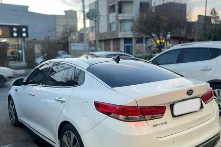 مزایده خودرو کیا، اپتیما 4 سیلندر ساده