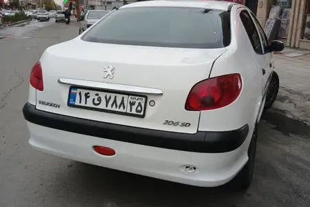 مزایده خودرو پژو، 206 SD V8