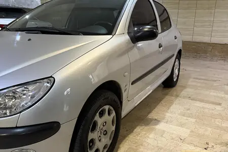 مزایده خودرو پژو، 206 تیپ 2