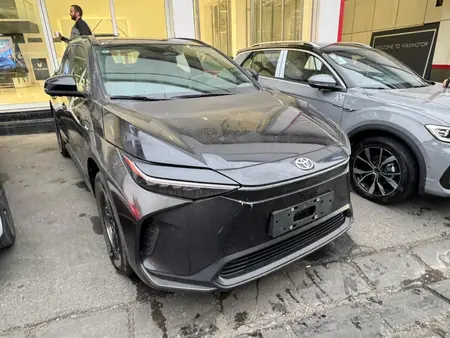 مزایده خودرو تویوتا، bz4X 615 پرو