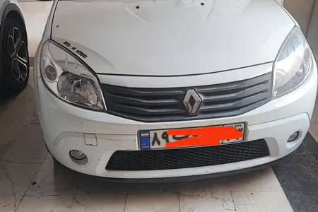 مزایده خودرو رنو، ساندرو اتوماتیک
