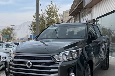 مزایده خودرو سانگ یانگ، موسو گرند خان سیگنچر