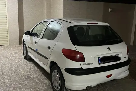 مزایده خودرو پژو، 206 تیپ 3