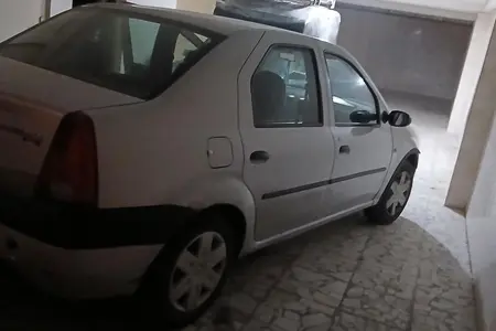 مزایده خودرو رنو، تندر 90 E1