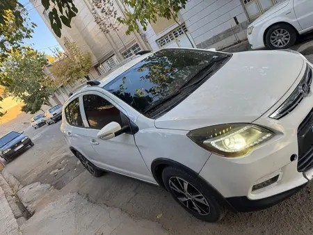 مزایده خودرو لیفان، X50 دنده ای