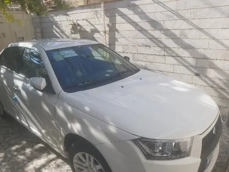 مزایده خودرو دنا، پلاس EF7P 6 دنده
