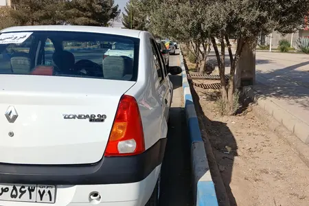 مزایده خودرو رنو، تندر 90 E2
