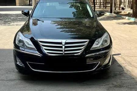 مزایده خودرو هیوندای، جنسیس اتوماتیک