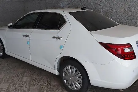 مزایده خودرو دنا، پلاس EF7 5 دنده ساده