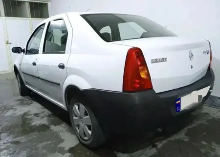 مزایده خودرو رنو، تندر 90 E0