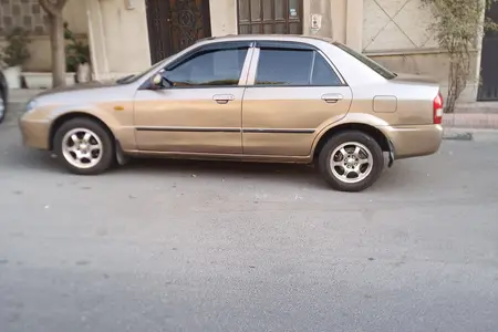 مزایده خودرو مزدا، 323 دنده ای