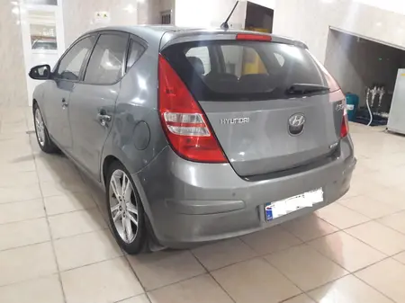 مزایده خودرو هیوندای، i30 اتوماتیک