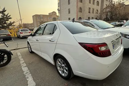 مزایده خودرو دنا، پلاس EF7P 6 دنده