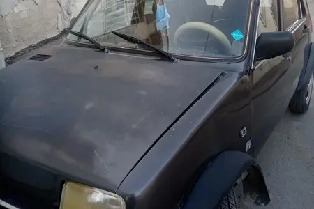 مزایده خودرو رنو، پی کی دنده ای