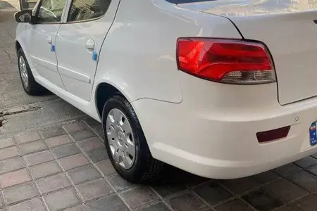 مزایده خودرو رانا، پلاس دنده ای