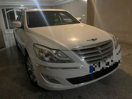 مزایده خودرو هیوندای، جنسیس اتوماتیک