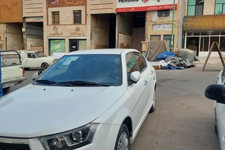 مزایده خودرو دنا، پلاس EF7 5 دنده ساده