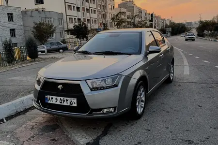 مزایده خودرو دنا، پلاس EF7 اتوماتیک توربو ساده
