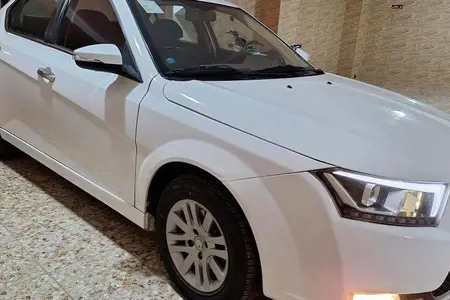 مزایده خودرو دنا، پلاس EF7P 6 دنده