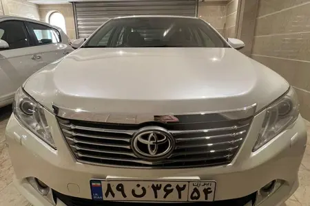 مزایده خودرو تویوتا، اریون گرند