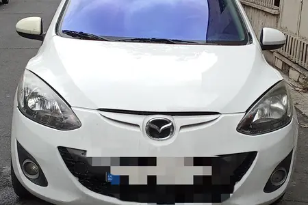 مزایده خودرو مزدا، 2 هاچ بک اتوماتیک