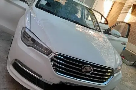 مزایده خودرو لیفان، 820 اتوماتیک