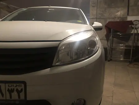 مزایده خودرو رنو، ساندرو اتوماتیک