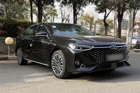 مزایده خودرو فونیکس، آریزو 8 هیبرید (Z8 PHEV) 1.5 لیتر توربو