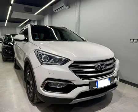 مزایده خودرو هیوندای، سانتافه 4 سیلندر دو دیفرانسیل