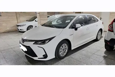 مزایده خودرو تویوتا، کرولا هیبرید 1.8 لیتر پایونیر