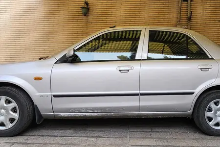 مزایده خودرو مزدا، 323 دنده ای