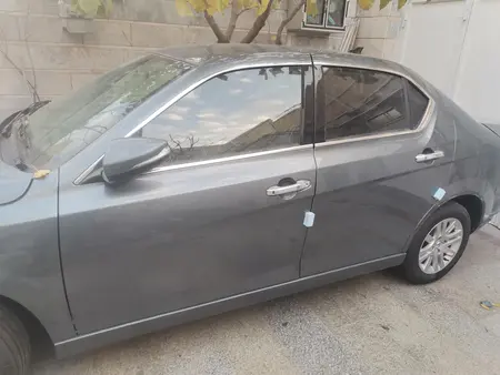 مزایده خودرو دنا، پلاس EF7 5 دنده ساده